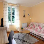 Sm Boutique Center With Garden And Parking ポルトローシュ