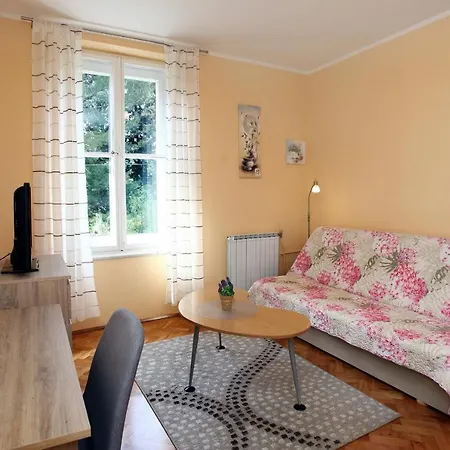 Sm Boutique Center With Garden And Parking Portorož