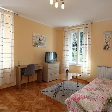 アパート Sm Boutique Center With Garden And Parking