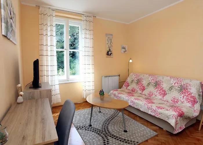 Sm Boutique Center With Garden And Parking Portorož